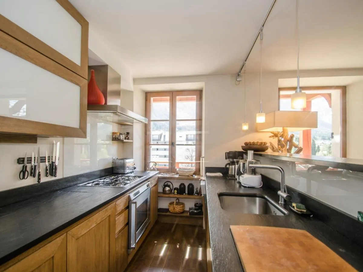 Appartement De Standing Avec Balcon Et Wifi A Chamonix - Fr-1-343-176