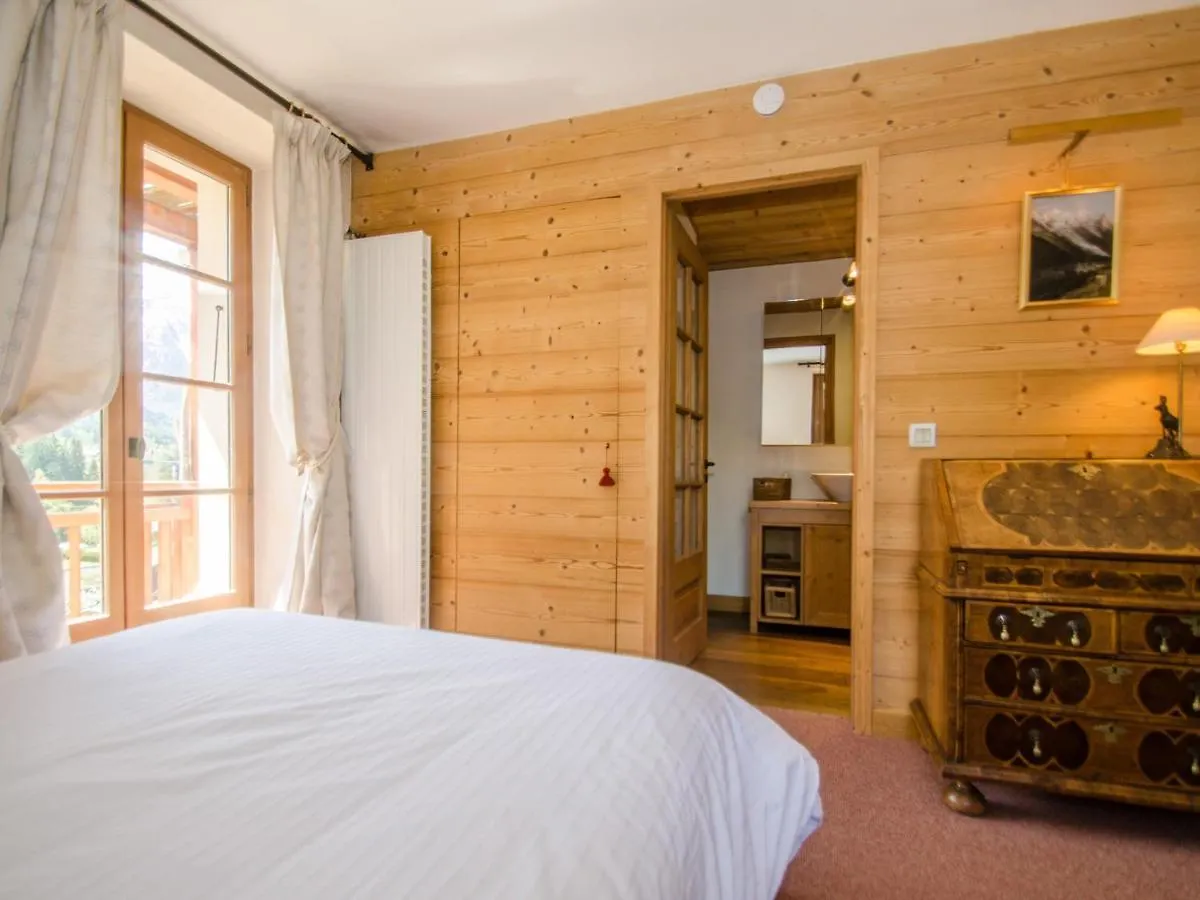 Appartement De Standing Avec Balcon Et Wifi A Chamonix - Fr-1-343-176 0*,  France