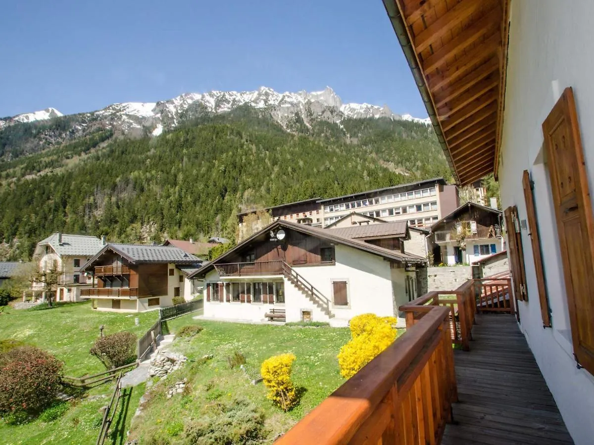 Apartment Appartement De Standing Avec Balcon Et Wifi A Chamonix - Fr-1-343-176