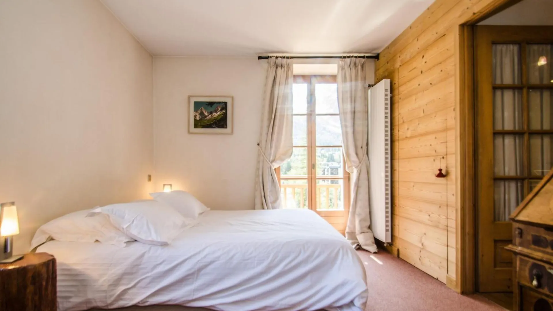 Appartement De Standing Avec Balcon Et Wifi A Chamonix - Fr-1-343-176